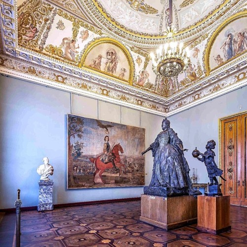 Русский музей от иконы до мирискусников