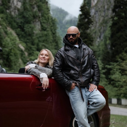 Фотопутешествие в Абхазию на кабриолете Lexus