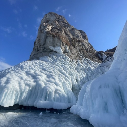Тажераны и 2 острова Байкала: персональное путешествие на внедорожнике