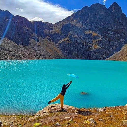 В горы — от суеты и забот: треккинг в Архызе без рюкзаков