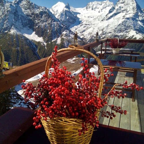 Домбай и Архыз: треккинг налегке с проживанием в гостинице