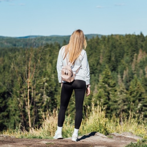 Из Санкт-Петербурга в Карелию: «Рускеала», остров Валаам, добыча минералов и прогулка на сапах