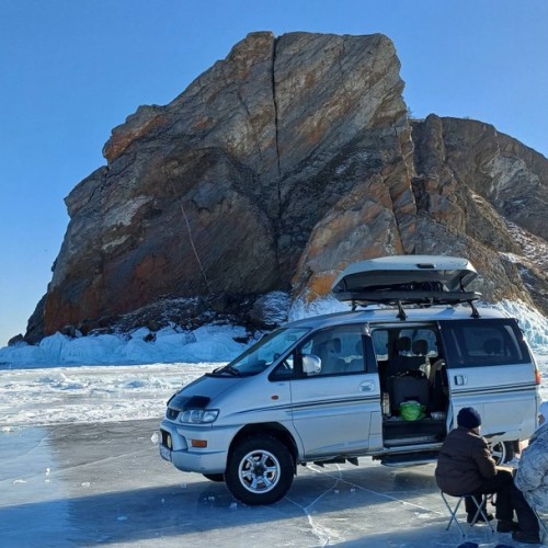 По Ольхону на внедорожниках: индивидуальное путешествие в зимнюю сказку Байкала