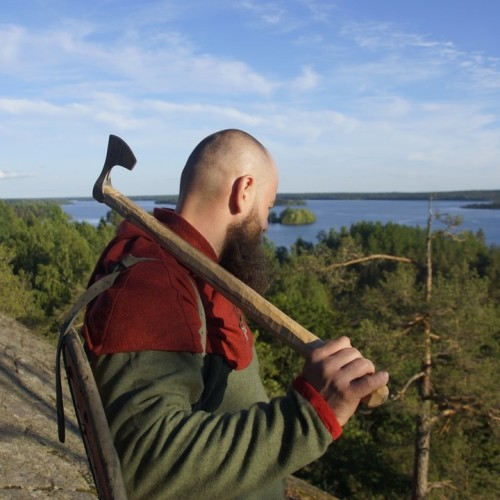 Дорогами викингов: мужской поход по Ладоге на драккаре (всё включено)