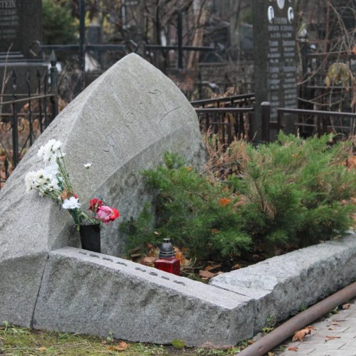 Секреты московского Пер-Лашез