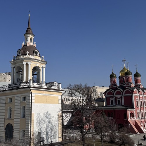 В каждой избушке свои погремушки: традиции и забавы древней Москвы