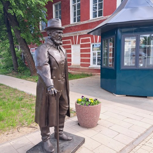 Углич купеческий. Углич мещанский
