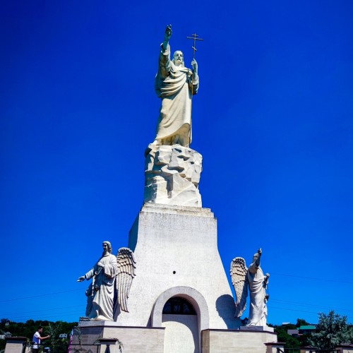 Туда, где горы и минеральная вода: Кисловодск, Пятигорск, Ессентуки и Домбай