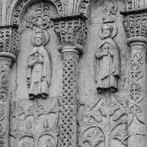 Родные просторы вблизи златоглавой: древние города, мастер-классы, застолья и отдых на пасеке