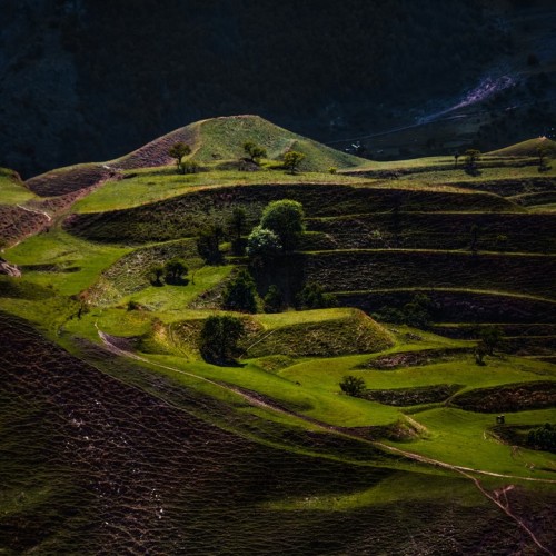 Виды и вкусы Дагестана с аэросъёмкой: топовые локации и национальная кухня