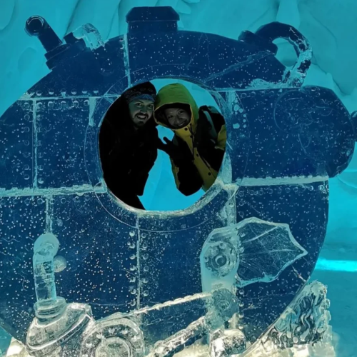 «Всё включено» на Кольском: охота за сиянием, снежное сафари, айс-флоатинг, арктическая кухня