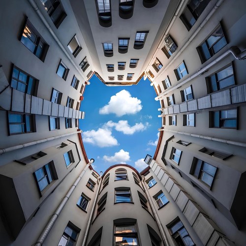 Комбо-экскурсия: обзорная на крыше + парадные и дворы-колодцы