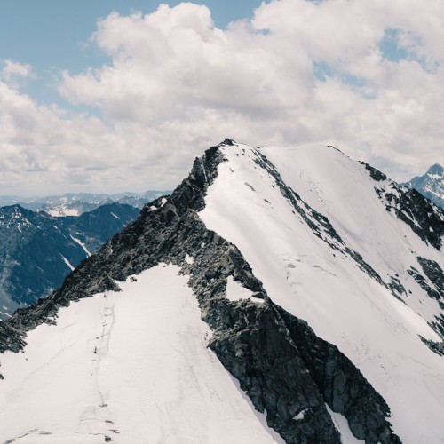 Комфорт-тур на Алтай с фотографом: полёт на вертолёте, парение и главные места (всё включено)