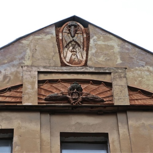 Петроградская сторона Петербурга: между ангелом и бесом