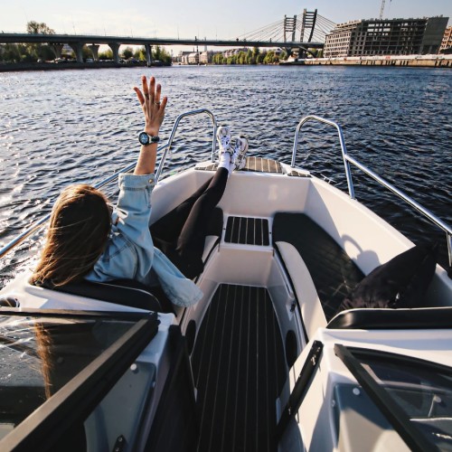 Свидание с Петербургом на воде