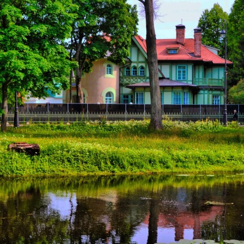 Особняки и дачи Каменного острова