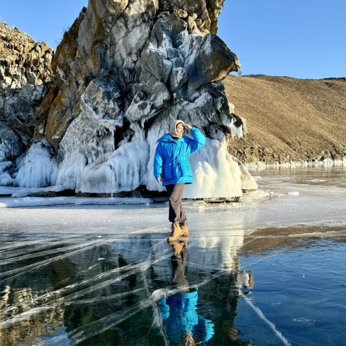 Зимняя сказка Байкала: поездка в мини-группе по живописным локациям и тайным уголкам