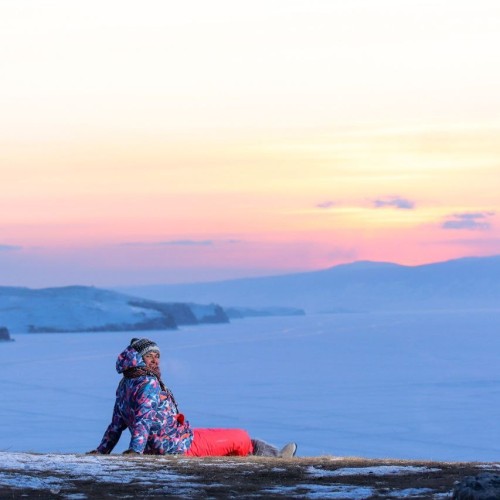 Расслабленное путешествие на Байкал с опциональными экскурсиями: Ольхон, Листвянка и много льда