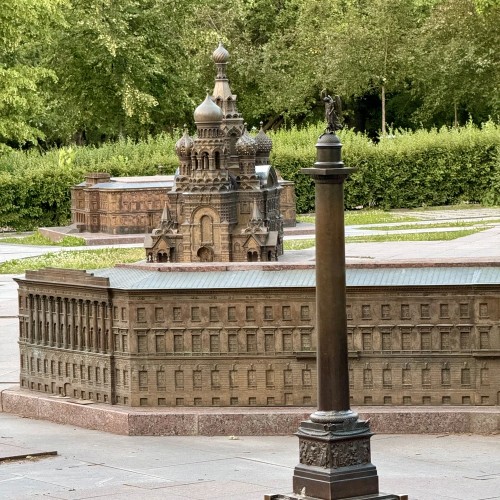 Петербург для жаворонков, или Утренняя прогулка по Петроградской стороне