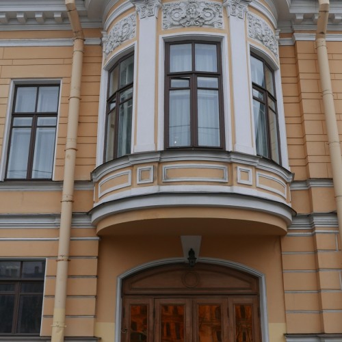 Экскурсия-квест «40 цветов против серого»