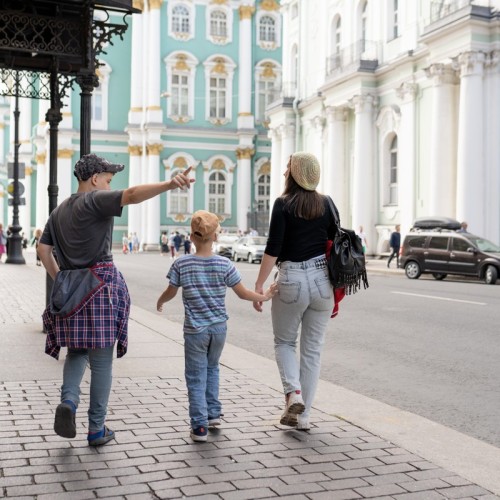 Семейная экскурсия-квест «Код Петербурга»