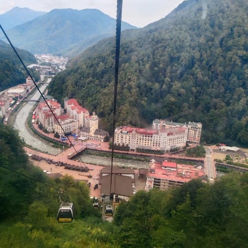 Три горных курорта + водопады — из Сочи