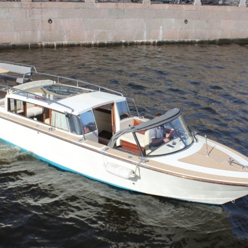 Лучший взгляд на Петербург: прогулка на персональном катере