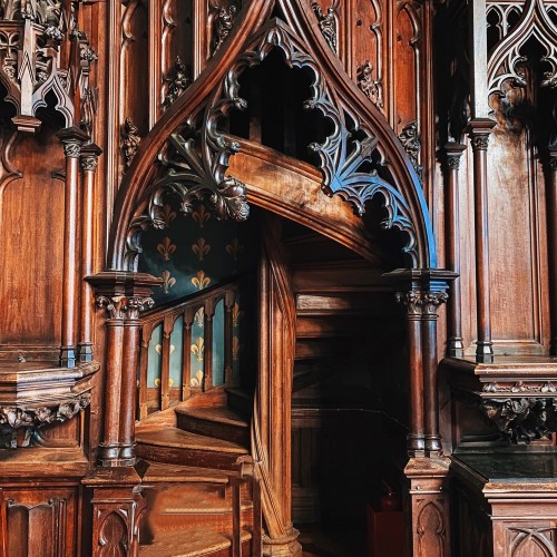 Золото, призраки и тайны особняка Кельха