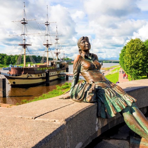 Автобусный тур по северо-западу Руси: древние крепости, пушкинские места и Валдай