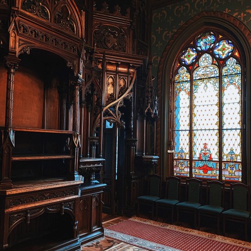 Золото, призраки и тайны особняка Кельха