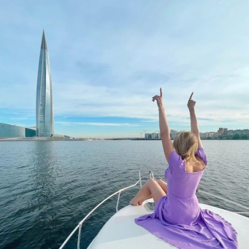 На катере к Финскому заливу: от исторического Петербурга к современному