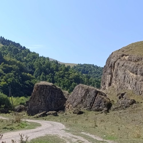 Высокогорное село Кичи-Балык, перевал «Восьмёрка» и аул Схауат