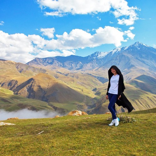 Выше облаков на 3760 метров на гору Шалбуздаг: треккинг налегке с проживанием в гостинице