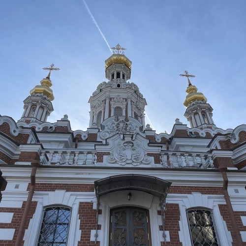 Смоленское кладбище: светский взгляд