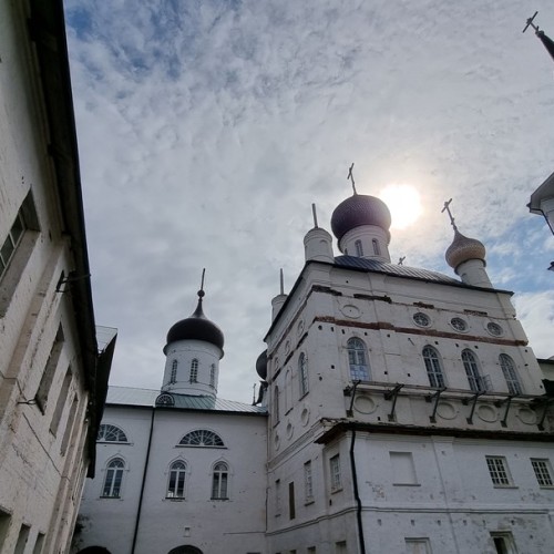 Ваше персональное путешествие вглубь веков: петроглифы, Кижи и Соловецкий монастырь