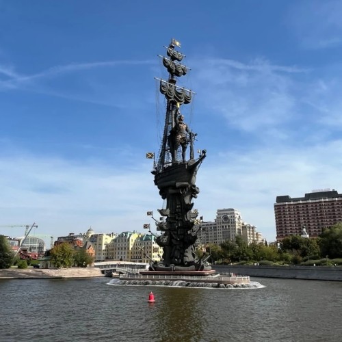 По самой главной улице Москвы: круглогодичная экскурсия на яхте флотилии «Рэдиссон»