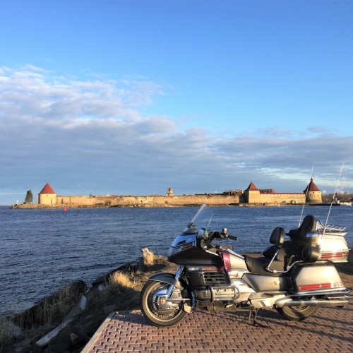 Поездка на мотоциклах в Кронштадт+Петергоф или крепость Орешек