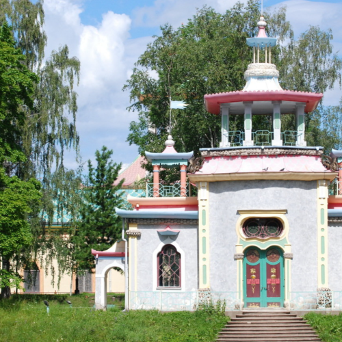 Из Петербурга — в Екатерининский парк