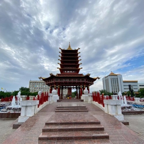 Насыщенный тур по Калмыкии: буддийские святыни и знакомство с кочевым бытом