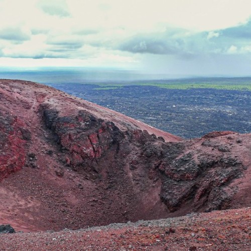 Большое путешествие по Камчатке: вулканы, глэмпинг в Мёртвом лесу и круиз в бухту Русская