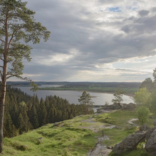 Два дня в Ладожской Карелии: тур из Петербурга