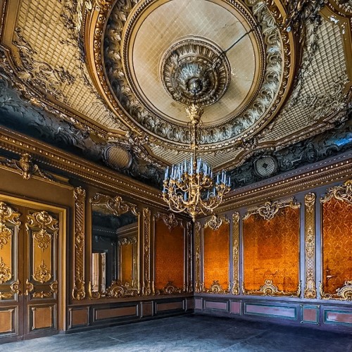 Экскурсия в закрытый особняк Брусницыных