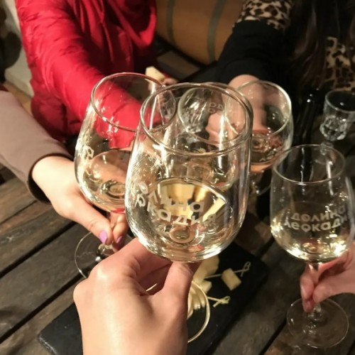 На одной широте с виноградниками Италии: гастропутешествие по винодельням Краснодарского края