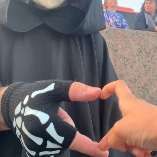 Прогулка со Смертью по Васильевскому острову