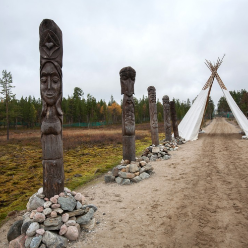 Сокровища Северного Ледовитого океана: полуостров Рыбачий, Териберка, Мурманск и саамская деревня