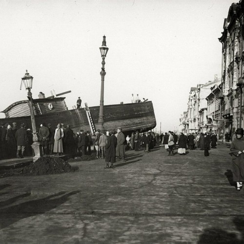 История фонарей в Петербурге