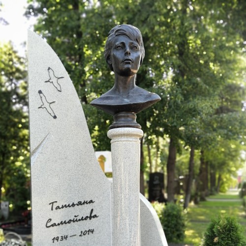 Новодевичье кладбище: некрополь советской элиты. Индивидуальная экскурсия