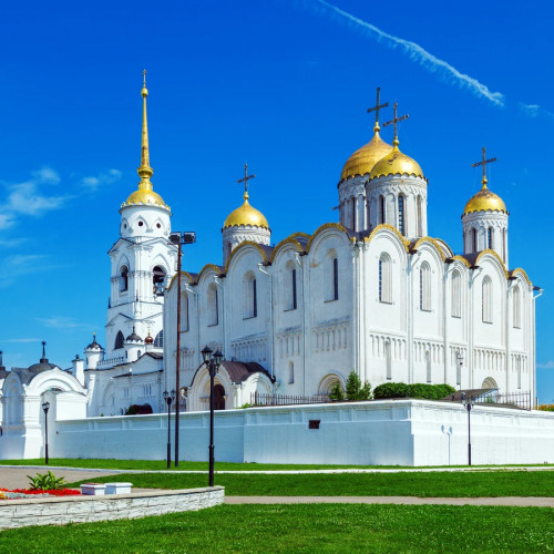 Познакомиться с Владимиром и фресками Рублёва в Успенском соборе на групповой экскурсии