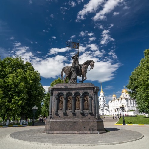 Авторская экскурсия «Древний Владимир, несбывшаяся империя»