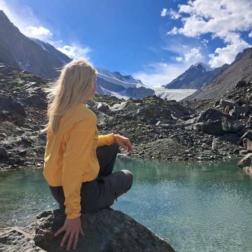 К ледникам и озёрам: треккинг-тур по Алтаю в мини-группе